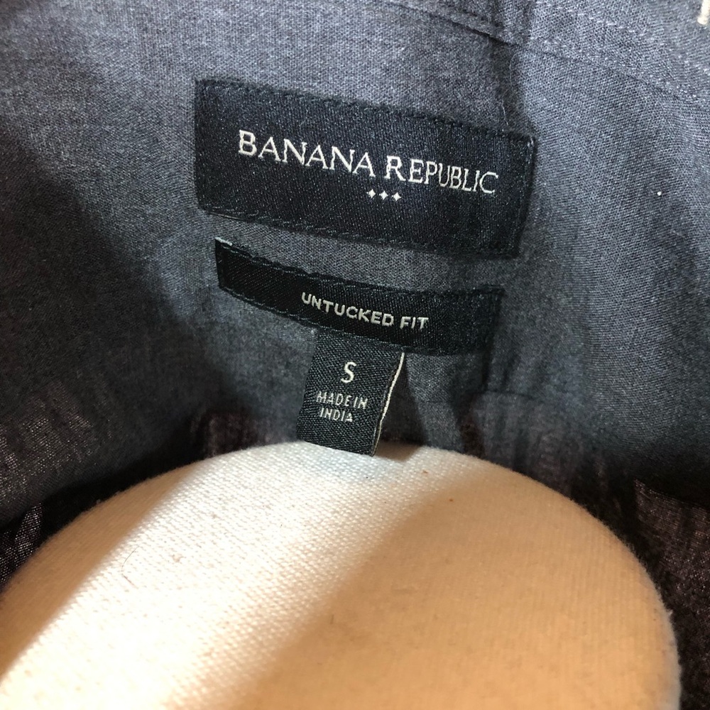 Ladies Long-Sleeve Button-Down Shirt - Charcoal Gray Size Small Banana Republic - Picture 11 of 13